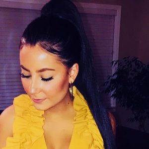 Meet your Posher, Alexandra